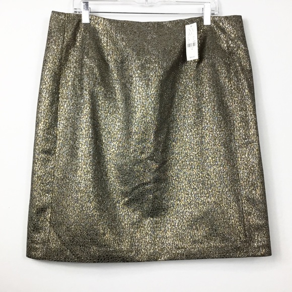New York & Company Dresses & Skirts - NWT New York & Co Metallic Skirt